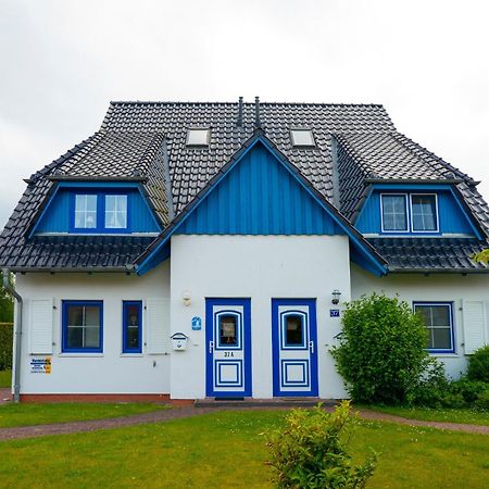 Mensendiek, Anita, Fw Zingst Luaran gambar